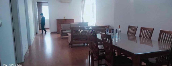 Cho thuê căn hộ vị trí đặt nằm trên Võ Chí Công, Hà Nội giá thuê mua ngay 15 triệu/tháng, tổng quan căn này gồm 3 phòng ngủ, 2 WC khu vực dân cư-02