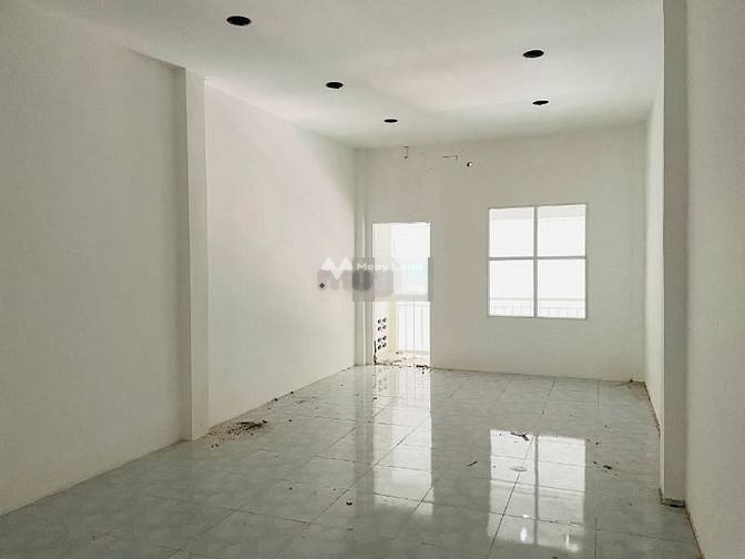 Diện tích chung quy 400m2, cho thuê nhà ở vị trí nằm tại Phường 14, Hồ Chí Minh, trong căn này 2 PN, 2 WC giá có thể fix-01