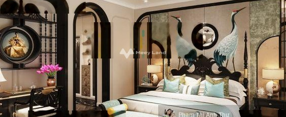 Căn nhà gồm 10 phòng ngủ, bán nhà ở diện tích khoảng 74.2m2 bán ngay với giá chính chủ chỉ 18 tỷ mặt tiền tọa lạc ngay trên Tân Định, Quận 1-03