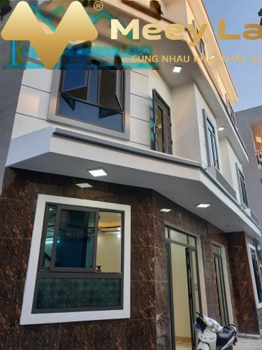 Diện tích rộng 47 m2 bán nhà vị trí mặt tiền nằm ở Lê Hồng Phong, Nam Định nhìn chung gồm 3 PN cảm ơn đã xem tin-01