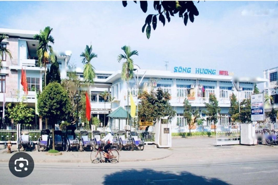 Diện tích 340m2 bán nhà ở vị trí thuận lợi nằm tại Nguyễn Sinh Cung, Huế liên hệ chính chủ-01