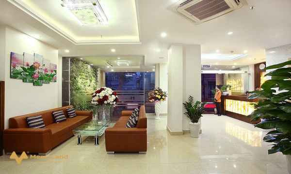 Bán khách sạn 200m2 quận Tây Hồ mặt tiền 12m xây 8 tầng view Hồ Tây-01