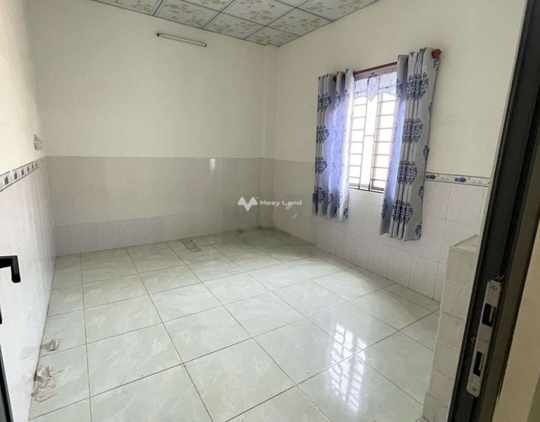 Diện tích chuẩn là 100m2, cho thuê nhà ở vị trí đẹp tọa lạc ngay ở Biên Hòa, Đồng Nai, hướng Đông, ngôi nhà bao gồm có 3 PN, 2 WC lh thương lượng thêm-01