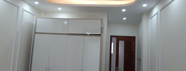 Chung vốn mua đất bán nhà có diện tích rộng 30m2 vị trí đẹp gần Đại Mỗ, Hà Nội tổng quan có tổng 3 phòng ngủ 4 WC liên hệ chính chủ.-02