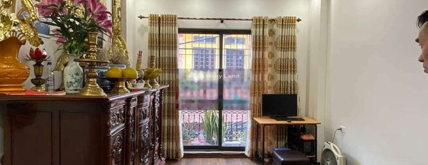 Bán chung cư trong căn hộ nhìn chung có tổng Nội thất cao cấp vị trí mặt tiền tại Nguyễn Văn Cừ, Long Biên bán ngay với giá tốt bất ngờ chỉ 6.6 tỷ-02