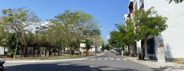 Đường B4, Khánh Hòa 5.6 tỷ bán đất, hướng Đông - Nam có diện tích trung bình 110m2-03