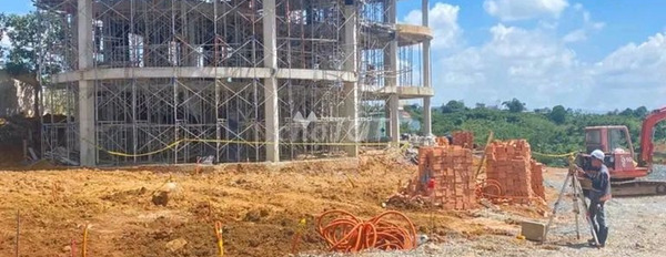 Giá 5.5 tỷ bán nhà có diện tích rộng 140m2 vị trí thuận lợi nằm trên Bảo Lộc, Lâm Đồng tổng quan căn này gồm 3 phòng ngủ liên hệ chính chủ.-03