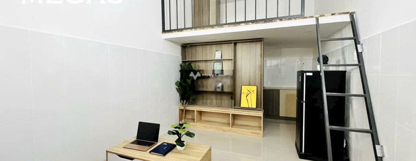 Tổng quan căn hộ này gồm 1 PN, cho thuê căn hộ vị trí nằm trên Quận 11, Hồ Chí Minh, 1 WC nhà view bao đẹp-02