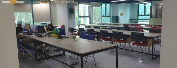 Giá vô cùng rẻ 34 triệu/tháng cho thuê sàn văn phòng ở Thanh Xuân Bắc, Hà Nội dt thực 200 m2-02