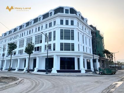 Cần bán nhà mặt phố biệt thự Văn Phú, Hà Đông, Hà Nội, diện tích 200m2, 6 tầng-01