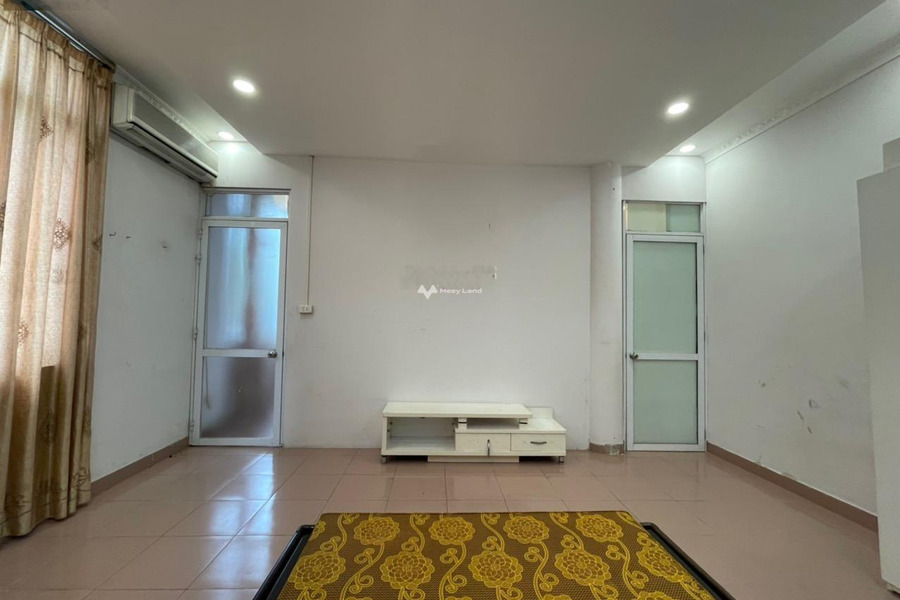 Cho thuê căn hộ, vị trí thuận lợi nằm tại Ba Đình, Hà Nội thuê ngay với giá mềm chỉ 7 triệu/tháng với diện tích tiêu chuẩn 65m2-01