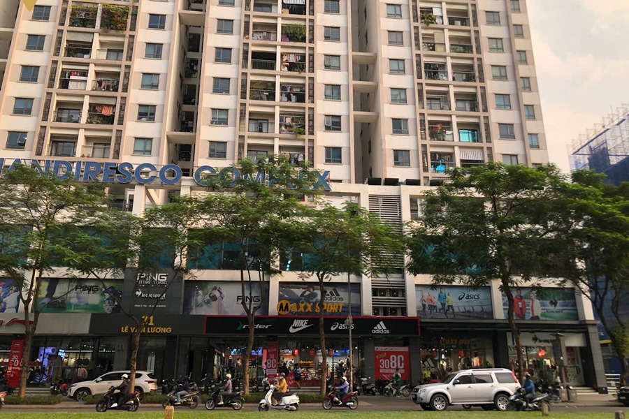 Bán sàn văn phòng thương mại mặt phố Lê Văn Lương cho thuê 240 triệu/tháng-01