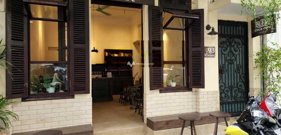 Cho thuê nhà vị trí đẹp tọa lạc ở Tôn Thất Thiệp, Ba Đình. Diện tích 30m2