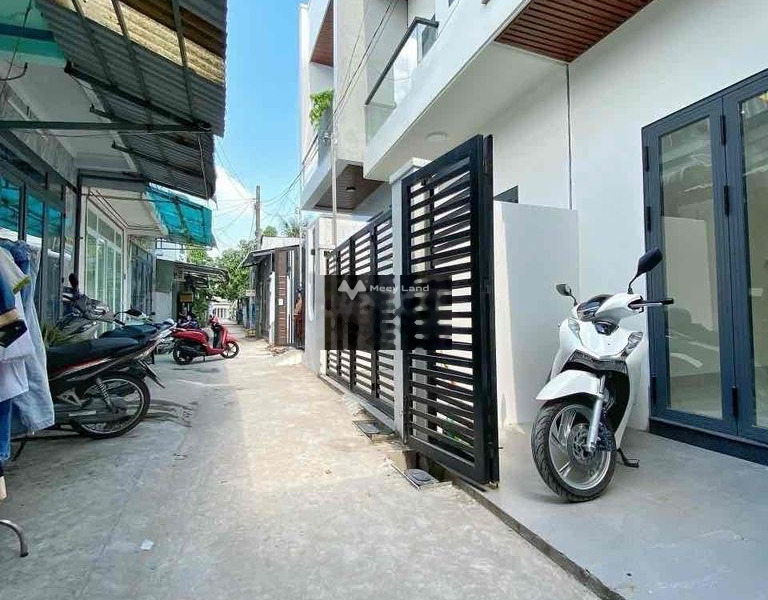 Trong căn nhà này gồm 2 PN, bán nhà ở diện tích chuẩn 48m2 bán ngay với giá hiện tại 1.85 tỷ vị trí ở Phạm Ngọc Hưng, Cần Thơ hướng Tây Bắc-01
