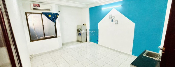 Giá thuê cơ bản 4 triệu/tháng cho thuê phòng trọ diện tích sàn là 30m2 mặt tiền tọa lạc tại Bạch Đằng, Hồ Chí Minh giá siêu rẻ-02