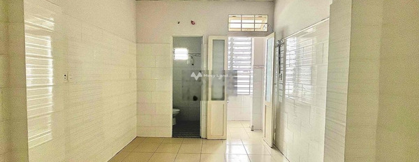 Khẩn cấp tiền cần cho thuê phòng trọ diện tích dài 20m2 Thủ Đức, Hồ Chí Minh, Nhà trống thuê ngay với giá cực kì tốt 3.3 triệu/tháng vị trí tốt-03