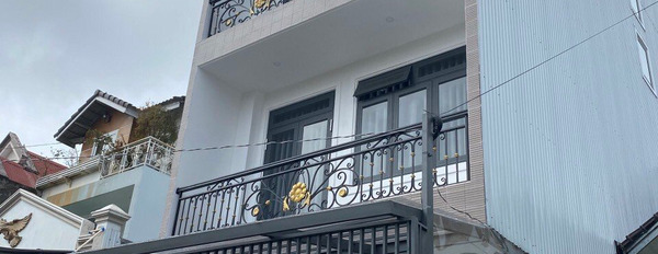 Cho thuê căn hộ cao cấp 65m2 đường Triệu Việt Vương, Phường 4, Đà Lạt, Lâm Đồng-02