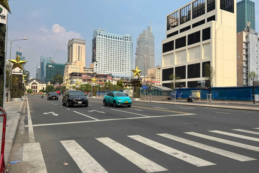 Giá 765 tỷ bán nhà có diện tích chung là 900m2 vị trí mặt tiền ở Quận 1, Hồ Chí Minh ở lâu dài-01