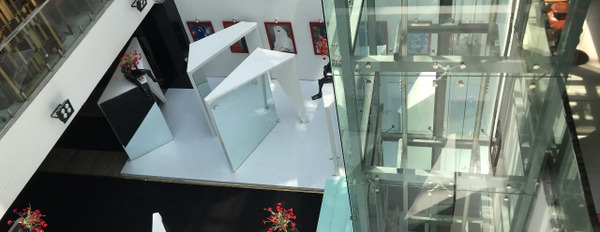 Cho thuê sàn thường mại 1.100m2 tầng 2 tại trung tâm thương mại Hàng Da-02