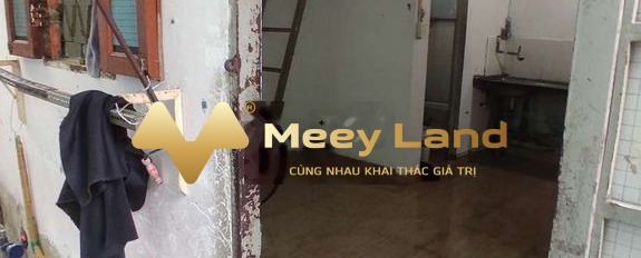 Tôi đang cần tiền ngay cho thuê phòng trọ diện tích là 20 m2 Phường Phú Thạnh, Hồ Chí Minh giá vô cùng rẻ 2.7 triệu/tháng nói không với trung gian-03