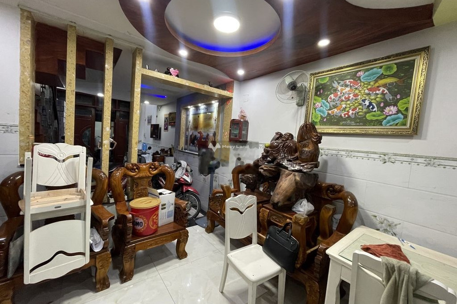 Bán nhà mặt tiền tọa lạc ngay Phú Thọ Hòa, Hồ Chí Minh bán ngay với giá thương mại 7.99 tỷ diện tích rộng 55m2 tổng quan bên trong nhà gồm 4 phòng ngủ-01