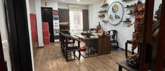 Cần cho thuê nhà ở mặt tiền tọa lạc ngay tại Nguyễn Thị Thập, Hà Nội, thuê ngay với giá bàn giao chỉ 45 triệu/tháng có diện tích 95m2 giá siêu rẻ-03