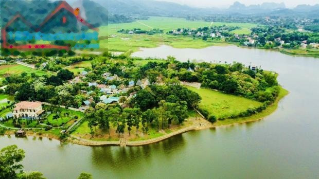 Siêu đẹp mảnh đất 2540m sát hồ Đồng Chanh - Lương Sơn - Hòa Bình vị trí trung tâm-01
