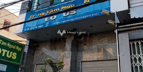 Nhà gồm 4 phòng ngủ bán nhà ở có diện tích 185m2 giá bán công khai 13.7 tỷ vị trí đặt ngay trên Phường 2, Vĩnh Long-02