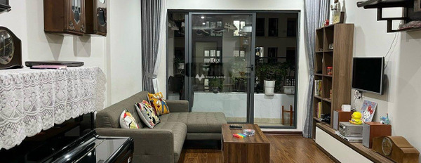 Ngôi căn hộ có tổng cộng Full đồ đẹp., bán căn hộ diện tích gồm 93m2 tọa lạc ngay trên Long Biên, Hà Nội giá bán đề cử từ 3.7 tỷ-02