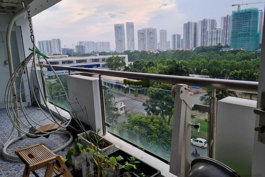 Bán căn hộ diện tích thực tế 130m2 mặt tiền ngay trên Quận 7, Hồ Chí Minh giá bán đàm phán 7.5 tỷ-01