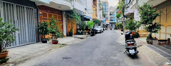 Nhà gồm 2 PN, cho thuê nhà, giá thuê siêu mềm chỉ 25 triệu/tháng diện tích như sau 105m2 vị trí thuận lợi gần Phường 4, Hồ Chí Minh-03