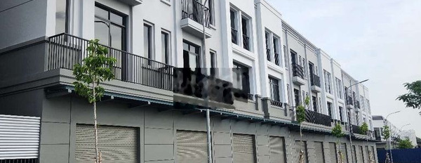 Bán căn nhà 56m2, 1 trệt 2 lầu Tây sông hậu -02