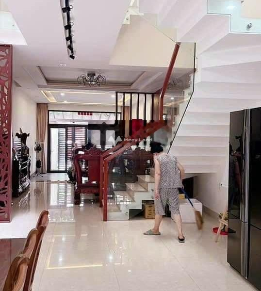Nhà có 7 PN bán nhà giá bán cực sốc 8.2 tỷ diện tích khoảng 60.2m2 mặt tiền tọa lạc ngay ở An Thượng 38, Đà Nẵng-01