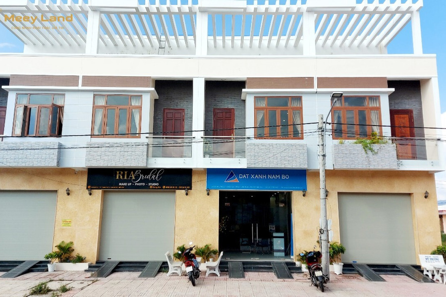 Bán nhà mặt tiền kinh doanh tại thị trấn Thạnh Phú - Bến Tre-01