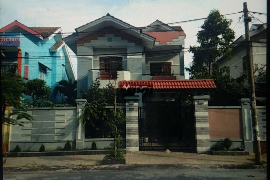 Ngay Bình Tân, Hồ Chí Minh bán nhà giá bán cực rẻ từ 15.5 tỷ tổng quan ngôi nhà này gồm 4 phòng ngủ 2 WC-01