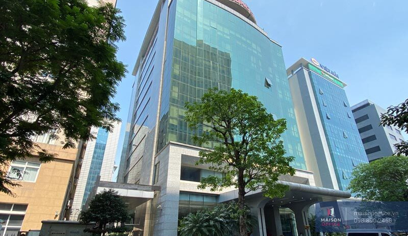 Toà nhà văn phòng đẳng cấp phố Duy Tân, 1000m2, 12 tầng, mặt tiền 30m