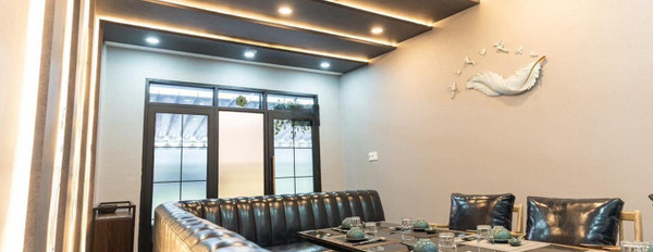 Cho thuê mặt tiền 23m Q2 DTSD: 450m2 kinh doanh nhà hàng, quán ăn. Showroom cafe giá thương lượng -02