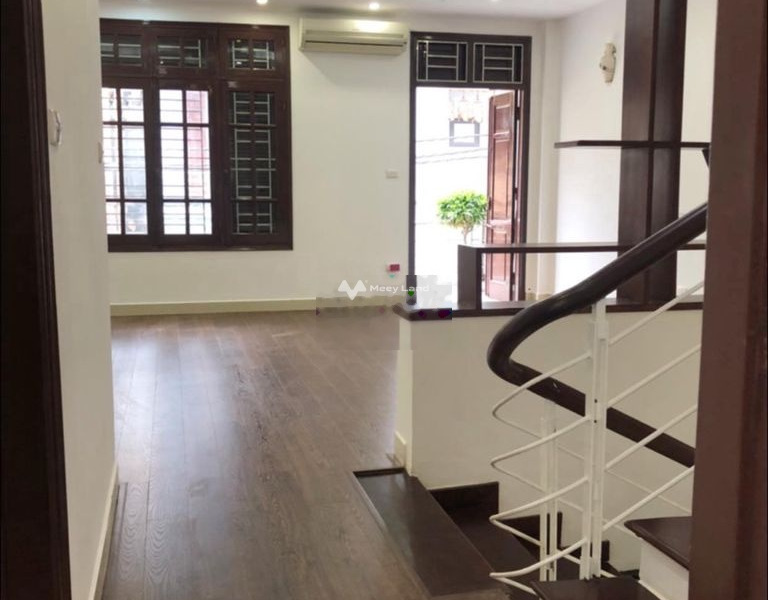 Vị trí tốt ở Nguyễn Viết Xuân, Khương Mai bán nhà giá bán công khai chỉ 15 tỷ trong nhà này có tổng 4 PN 5 WC-01