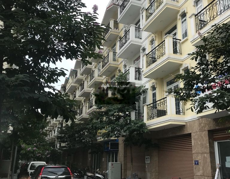 Nằm tại Thanh Xuân, Hà Nội, cho thuê nhà, giá thuê cực mềm chỉ 40 triệu/tháng Diện tích nền 75m2, tổng quan trong nhà 6 phòng ngủ thuận tiện đi lại-01