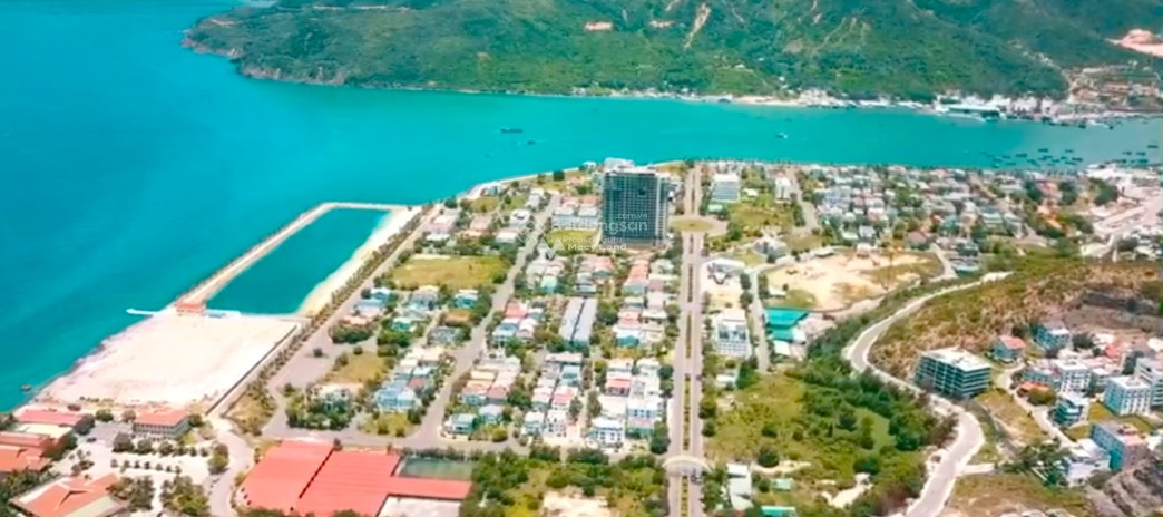 3 PN, bán biệt thự có diện tích tiêu chuẩn 212m2 giá bán chốt nhanh chỉ 18 tỷ nằm trên Nha Trang, Khánh Hòa, hướng Tây - Bắc