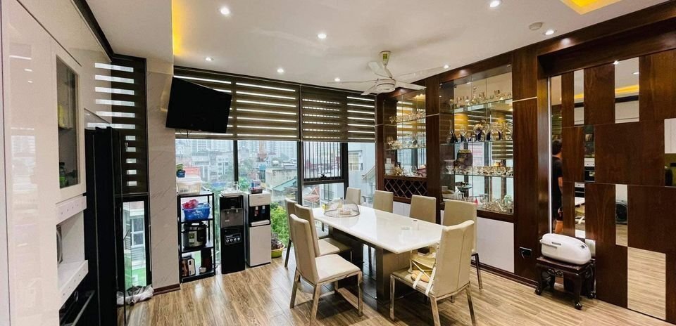 Cần bán căn hộ 64m2