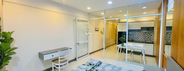 Nguyễn Minh Hoàng, Phường 12 diện tích 45m2 1 phòng ngủ cho thuê phòng trọ tổng quan phòng bao gồm Đầy đủ, 1 WC không sợ ngập nước-03
