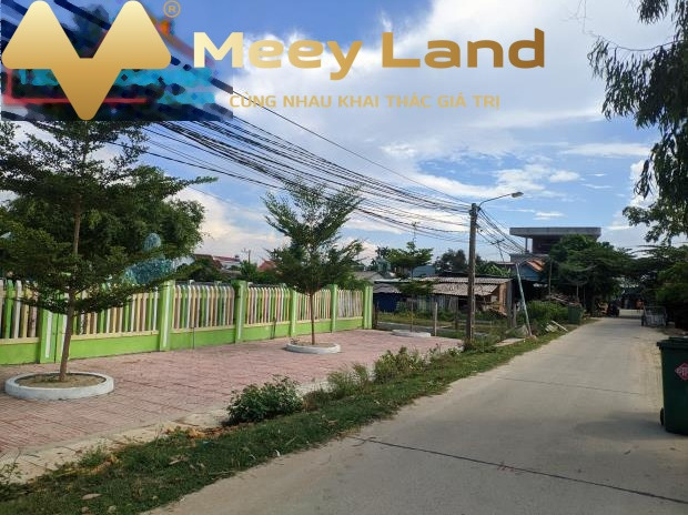 Giá ngạc nhiên chỉ 690 triệu bán đất diện tích chuẩn 120 m2 ngay ở Núi Thành, Quảng Nam