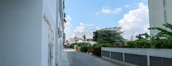 Bán chung cư tổng quan trong căn hộ gồm Nội thất đầy đủ vị trí thuận lợi tọa lạc gần Thủ Đức, Hồ Chí Minh bán ngay với giá thương mại chỉ 3.45 tỷ-03