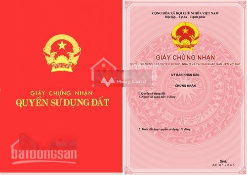 Diện tích 567m2 bán nhà ở vị trí đặt ngay Nguyễn Lương Bằng, Hà Nội hướng Đông - Nam vị trí siêu đẹp