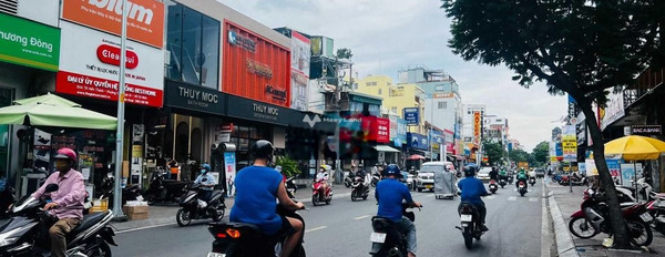 Bán nhà vị trí đặt tọa lạc ngay tại Quận 4, Hồ Chí Minh bán ngay với giá bất ngờ từ 13 tỷ diện tích khoảng 75m2 tổng quan gồm 4 PN-02