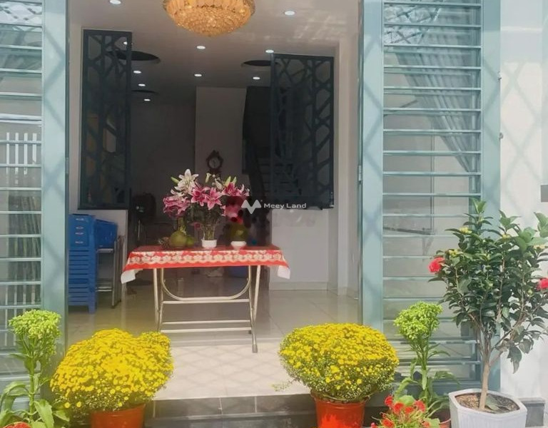 Cho thuê nhà vị trí ngay ở Tỉnh Lộ 10, Hồ Chí Minh, thuê ngay với giá mềm 8 triệu/tháng Có tổng diện tích 48m2, nhà có tổng 4 phòng ngủ-01