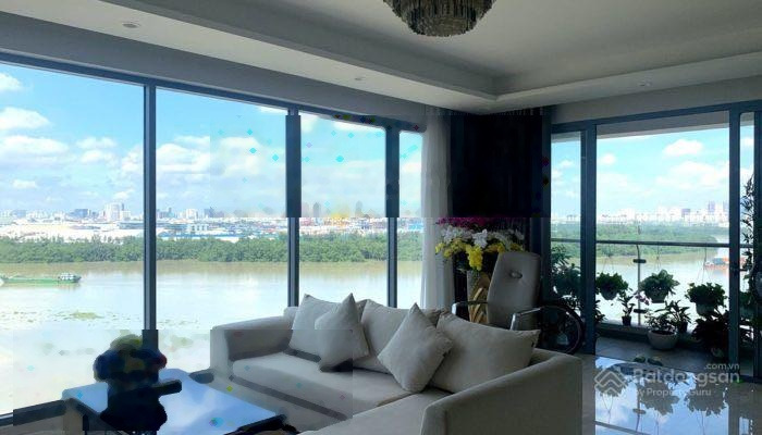 Cần bán căn hộ Riverside Residence Phú Mỹ Hưng Quận 7 view sông giá 10,5 tỷ 