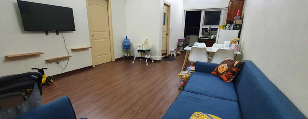 Chung cư 1 phòng ngủ, bán căn hộ vị trí thuận lợi tọa lạc ngay ở Phùng Hưng, Phúc La, trong căn này gồm có 1 phòng ngủ, 1 WC vị trí tốt-03