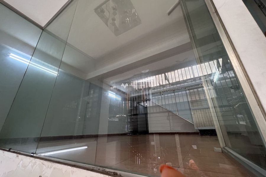 Giá thuê siêu mềm từ 10 triệu/tháng cho thuê sàn văn phòng vị trí đẹp tọa lạc ngay ở Cộng Hòa, Tân Bình có diện tích 80m2-01